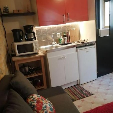 Appartamento Petit Studio Au Coeur D'Uzès Esterno foto