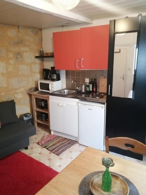 Appartamento Petit Studio Au Coeur D'Uzès Esterno foto
